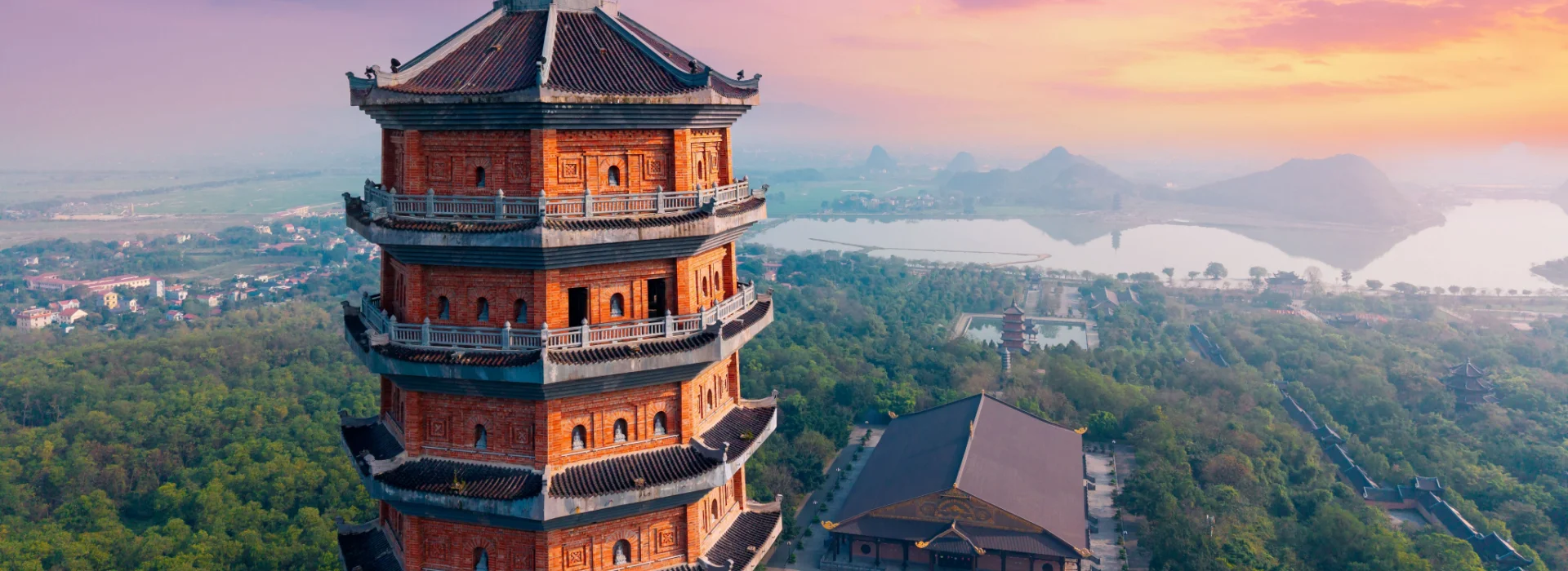 Vietnam Cultural And Natural Wonders